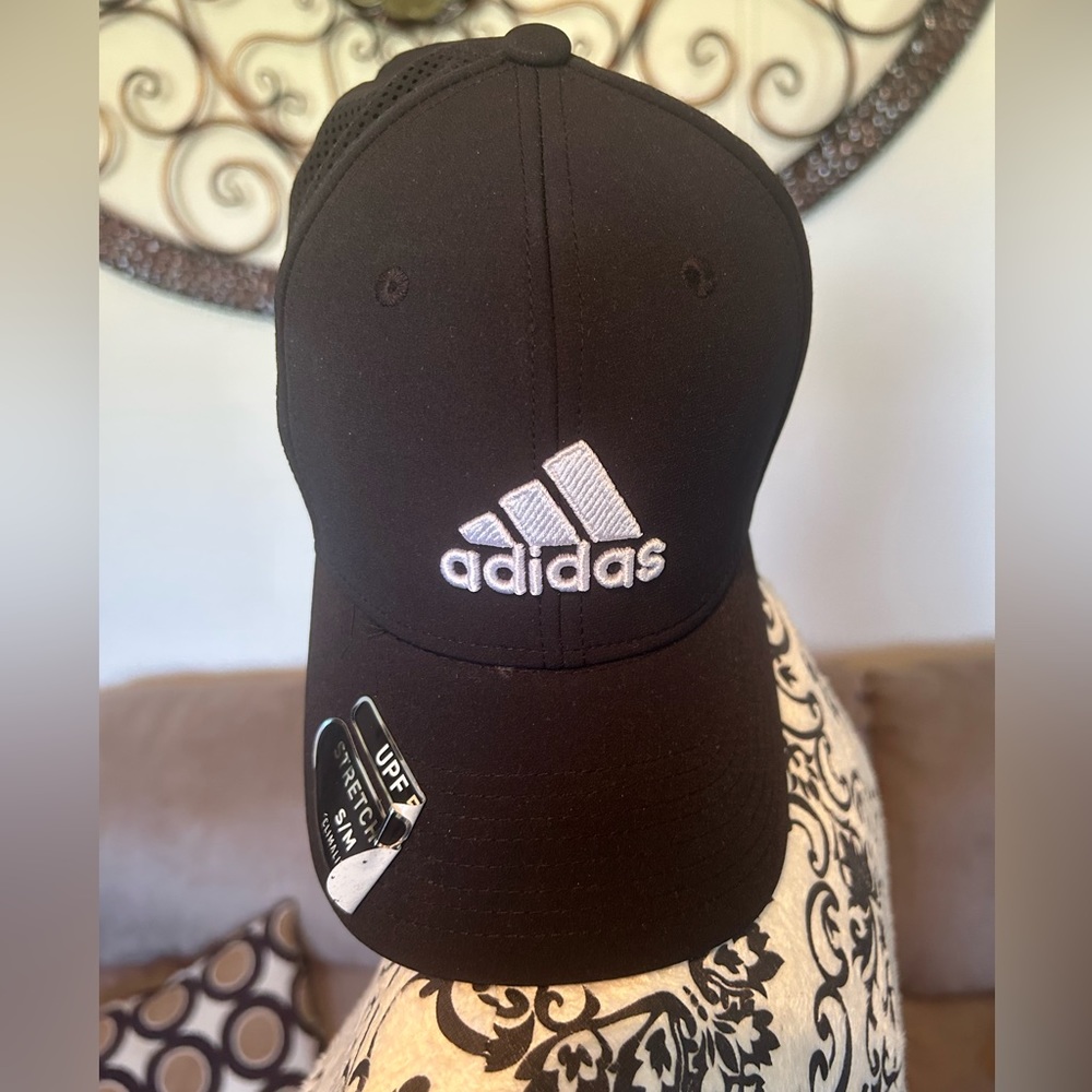 Adidas‎ hat black new